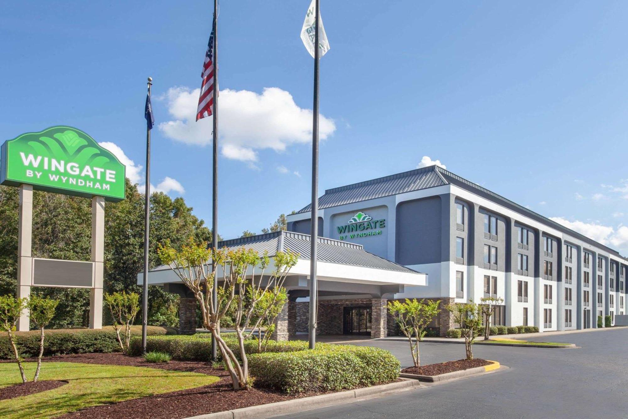 Отель Wingate By Wyndham Charleston Coliseum Север Чарлстон Экстерьер фото