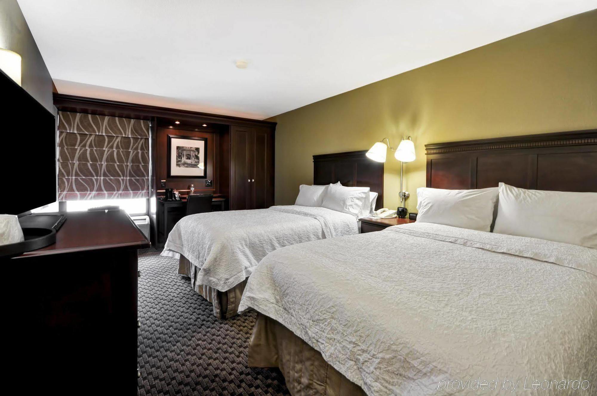 Отель Wingate By Wyndham Charleston Coliseum Север Чарлстон Экстерьер фото